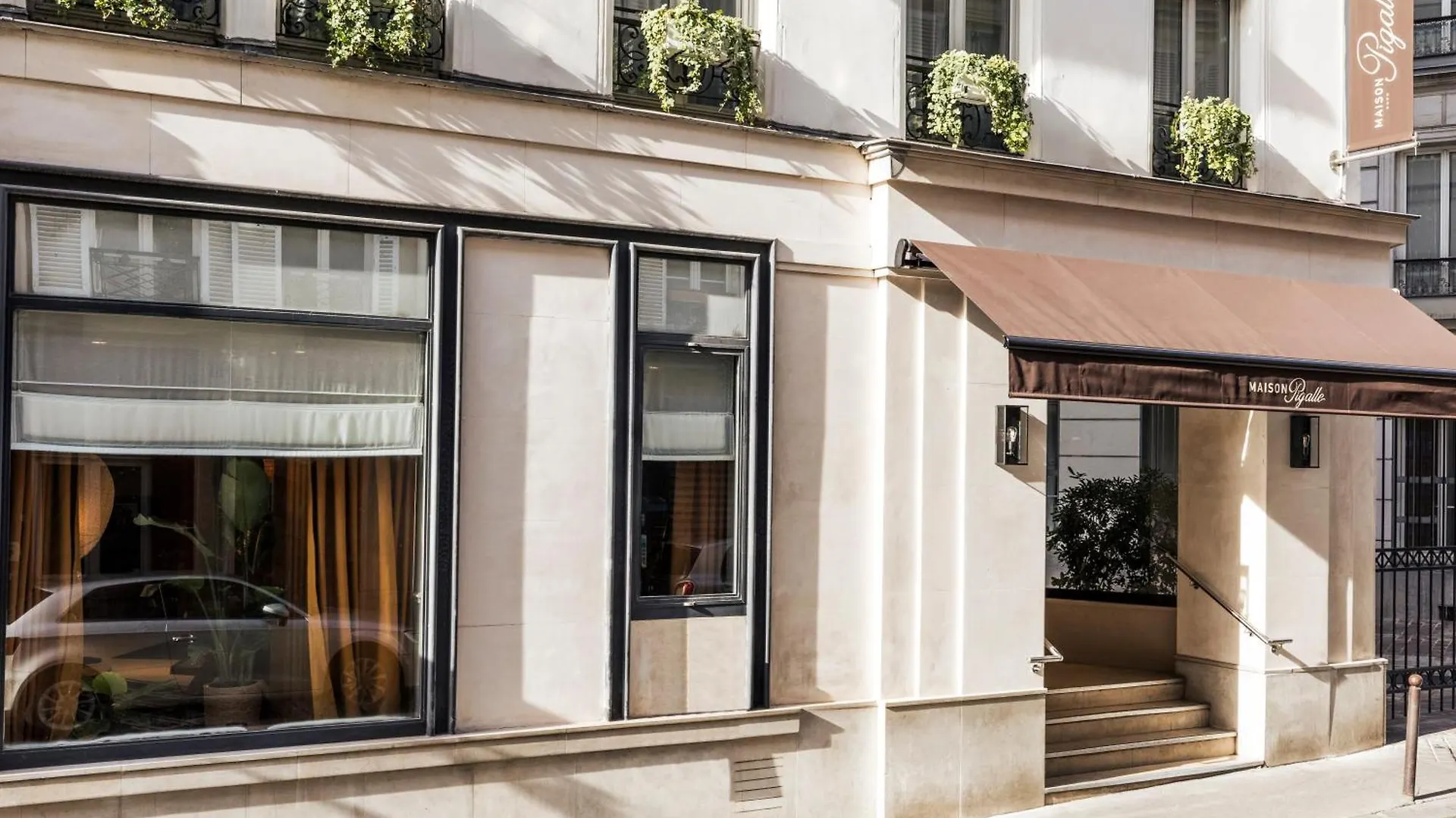 Maison Pigalle 4*