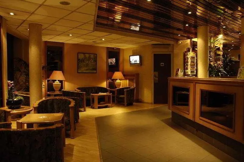 Maison Pigalle Hotel 4*